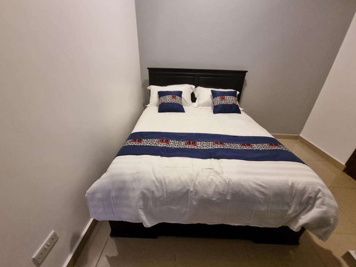 Eika Suites At Acacia 坎帕拉 外观 照片