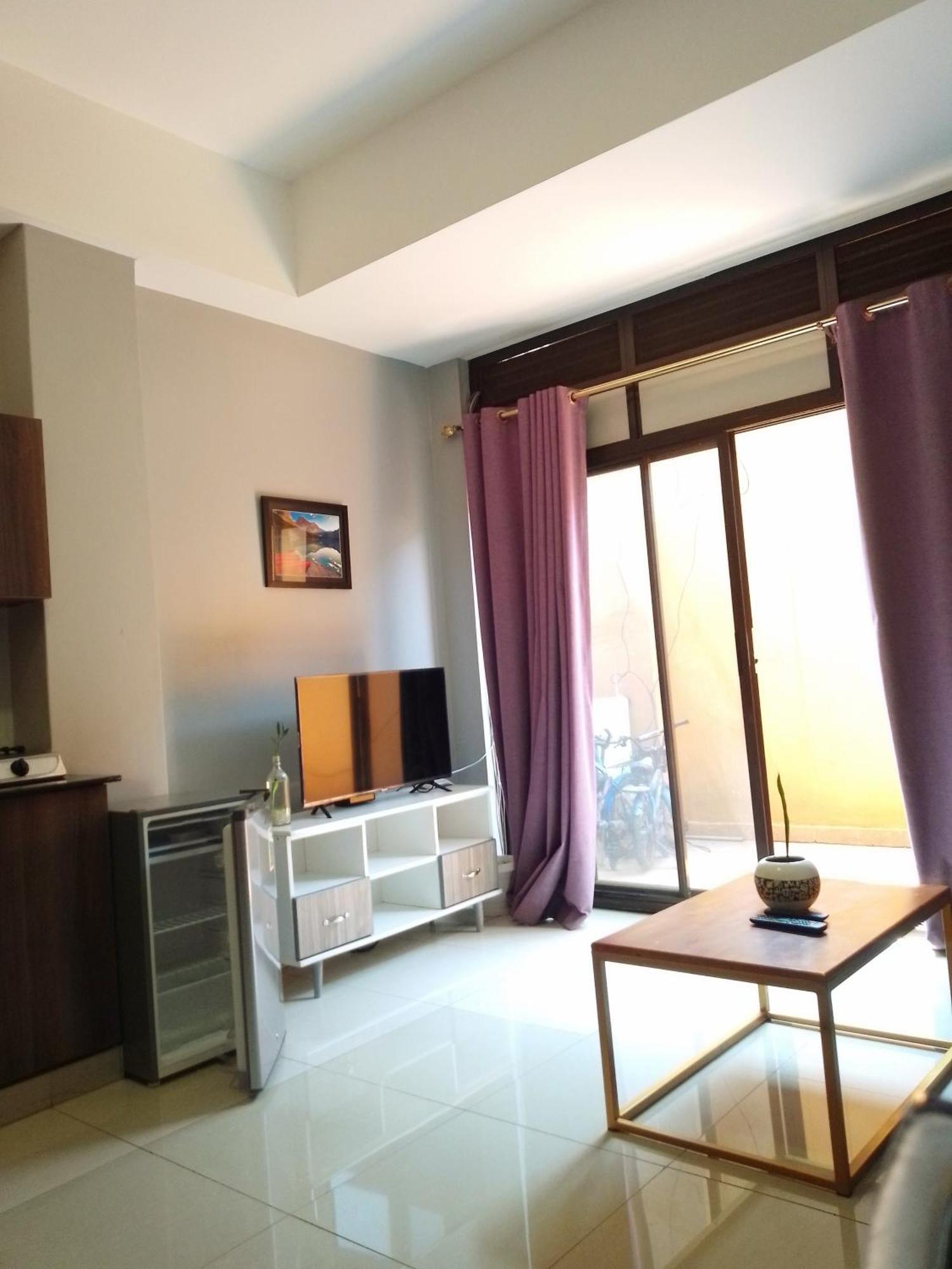 Eika Suites At Acacia 坎帕拉 外观 照片