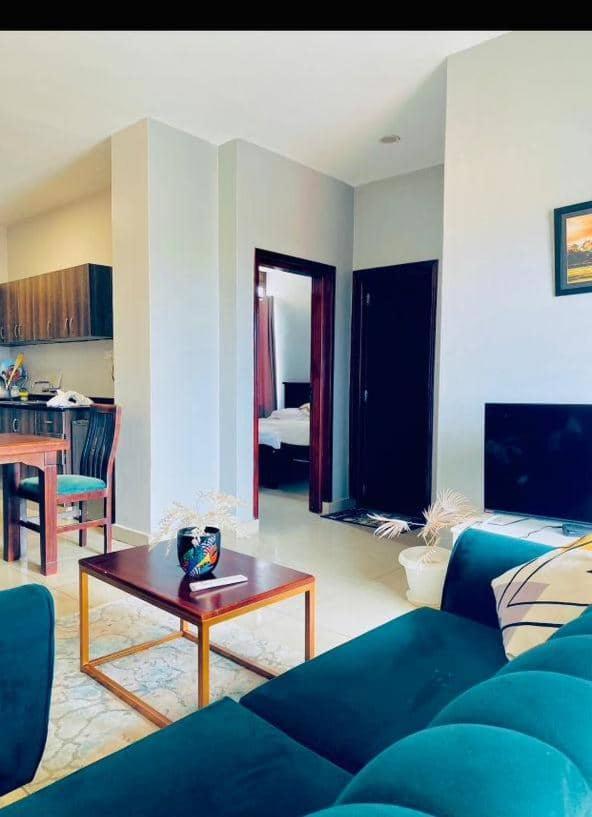 Eika Suites At Acacia 坎帕拉 外观 照片